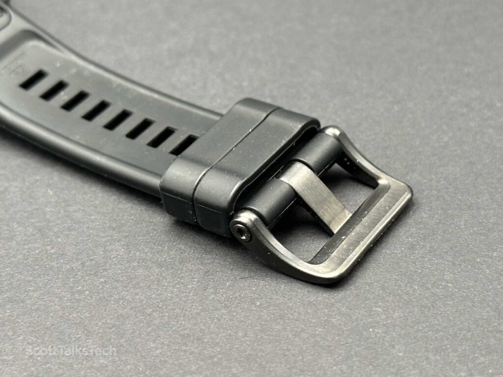 Garmin Epix Pro (Gen 2) band clasp